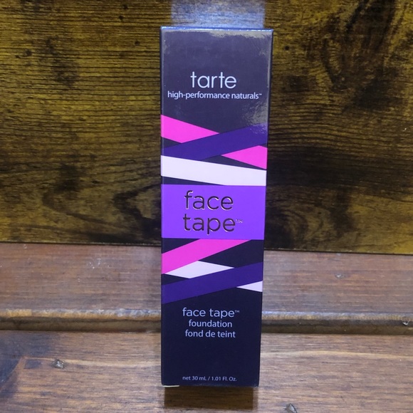 NWT Tarte Shape Tape 22N Light Neutral Full Coverage Foundation
